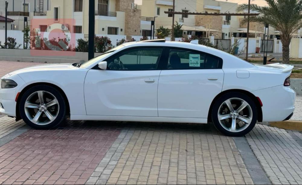 دۆج چارجەر